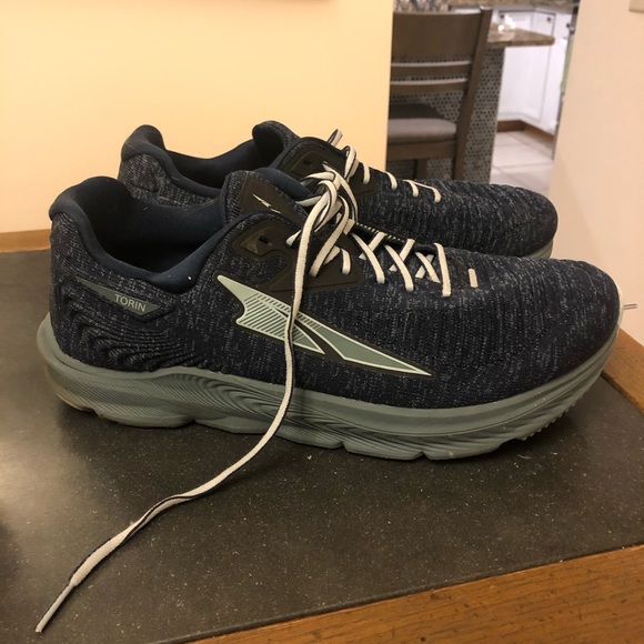 Altra Shoes - Altra Torin 5